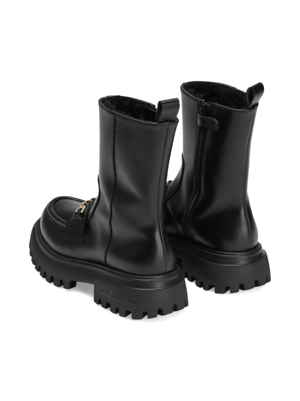 Stivali per bambina Dolce &amp; Gabbana Kids con placca D11328AO227 80999 DOLCE &amp; GABBANA KIDS 